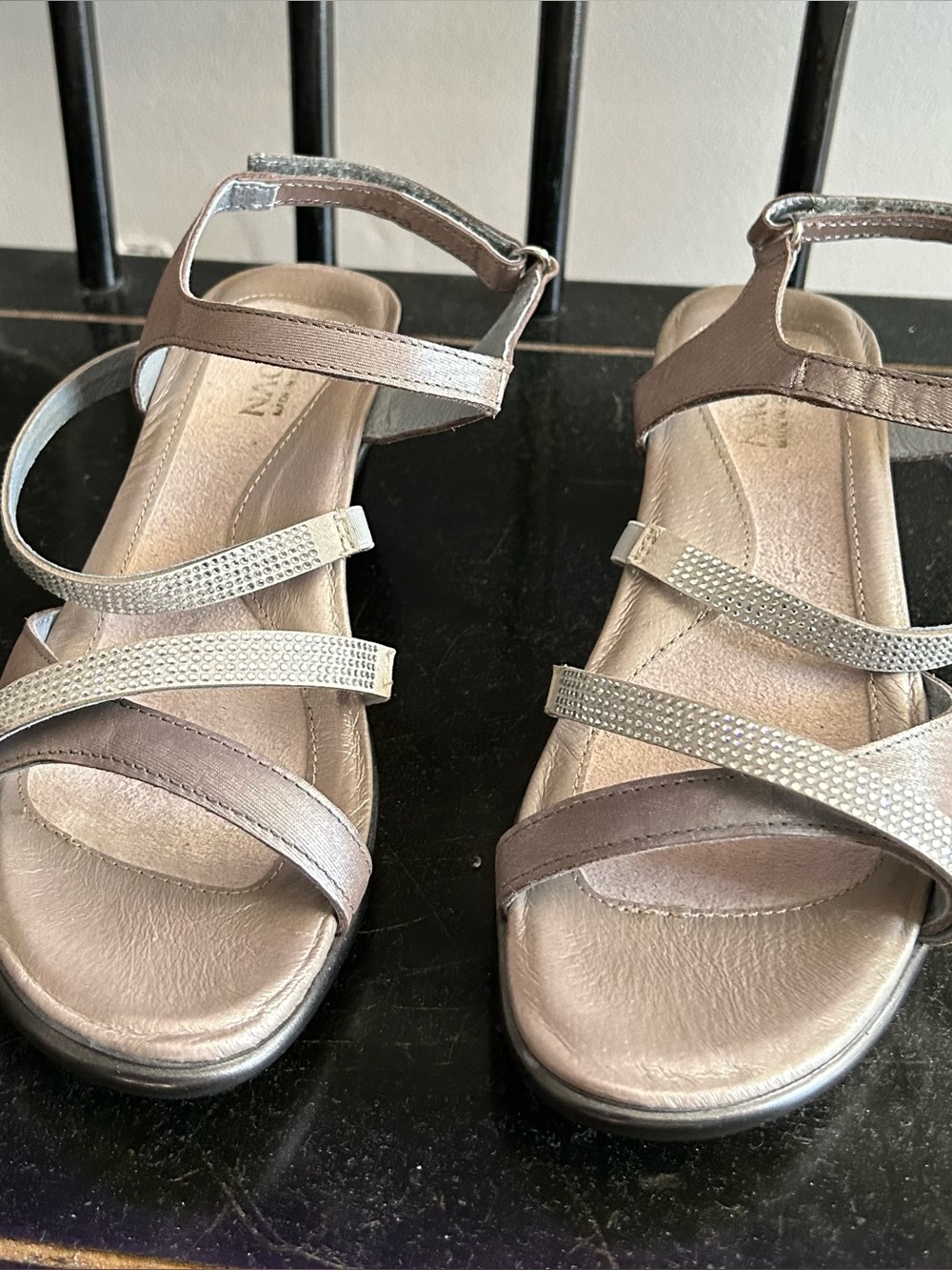 Women's Metallic Silver Strappy Comfort Sandals